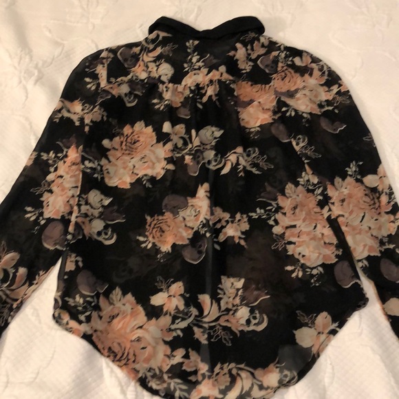 Blouse - Picture 2 of 2